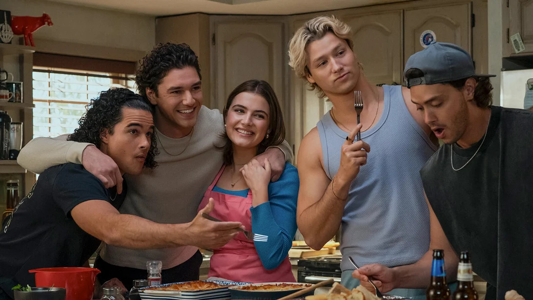 Adaptation série « Off Campus » - Livre « The Deal » - Saison 1 - Personnages secondaires